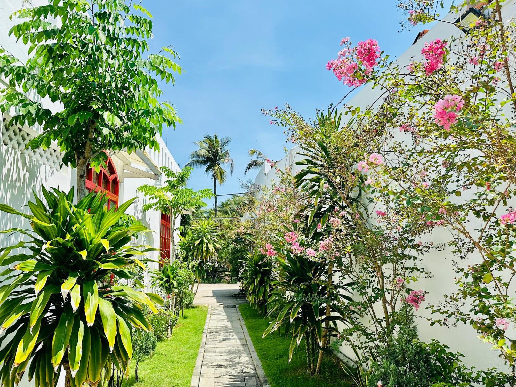 Moonbeam Homestay & Mini-Resort Mui Ne ฟานเที้ยต ภายนอก รูปภาพ