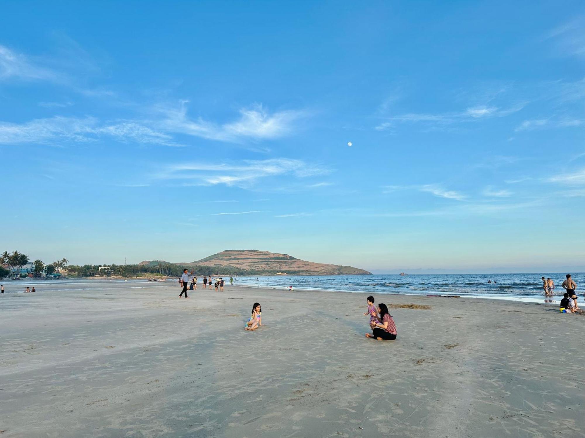 Moonbeam Homestay & Mini-Resort Mui Ne ฟานเที้ยต ภายนอก รูปภาพ
