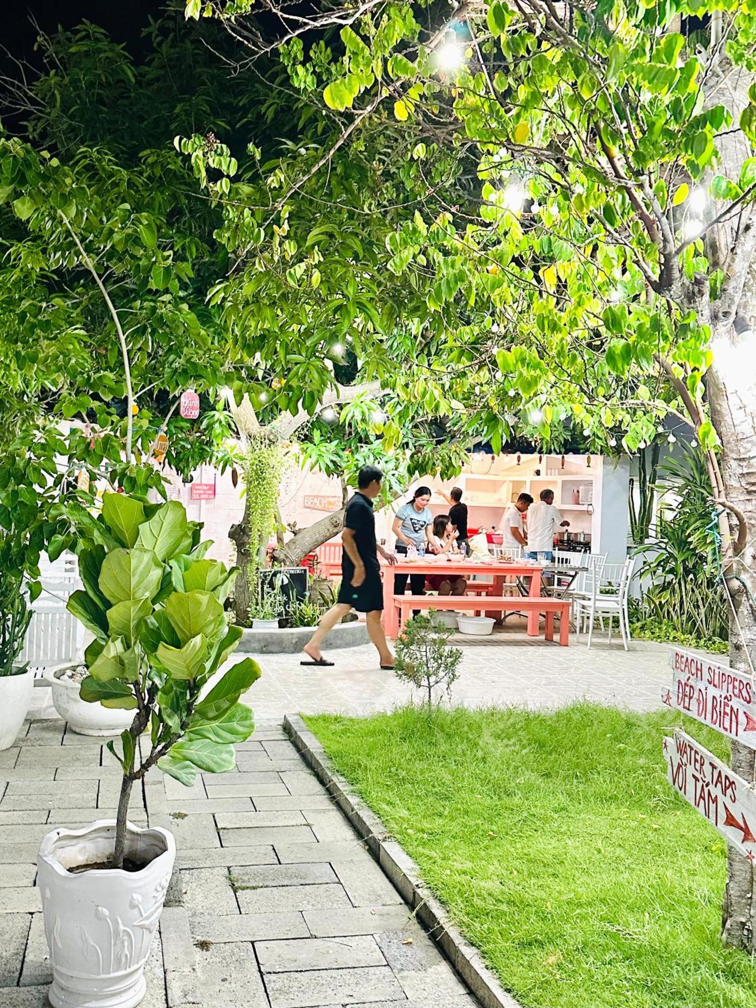 Moonbeam Homestay & Mini-Resort Mui Ne ฟานเที้ยต ภายนอก รูปภาพ